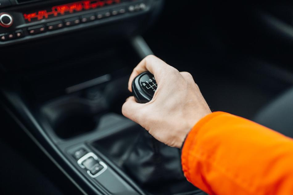 Какую коробку передач выбрать при покупке авто?