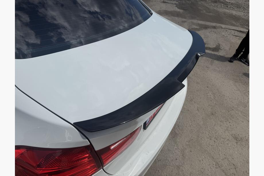 BMW 3 серия F30/F31 2012-2019 гг. Спойлер M4-Style (для F30/F80, грунтованный под покраску) Фото 5