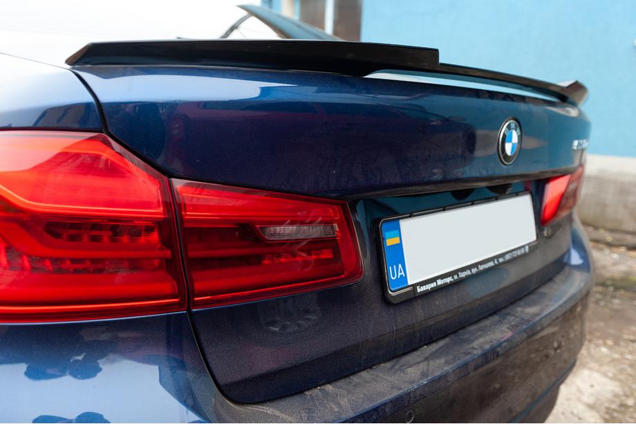 BMW 5 серия G30/G31 2017–2023 гг. Спойлер M4-Style (Черный Глянец) Image