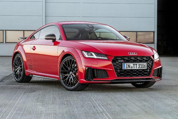 Audi TTS Coupe: спортивный характер в элегантном купе