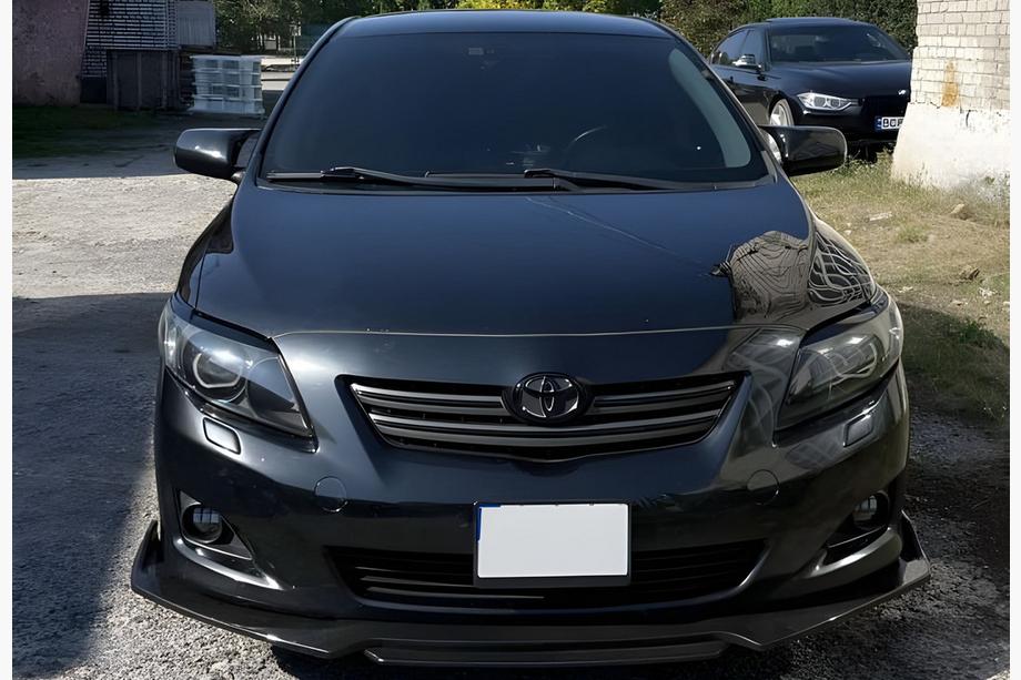 Toyota Corolla 2007-2013 гг. Накладки на Зеркала BMW-Style (Без Поворотника, 2 шт) Фото 1