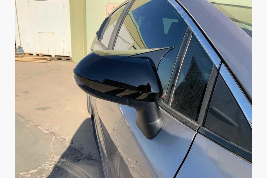 Toyota Corolla 2019- гг. Накладки на Зеркала BMW-Style (2 шт) Image