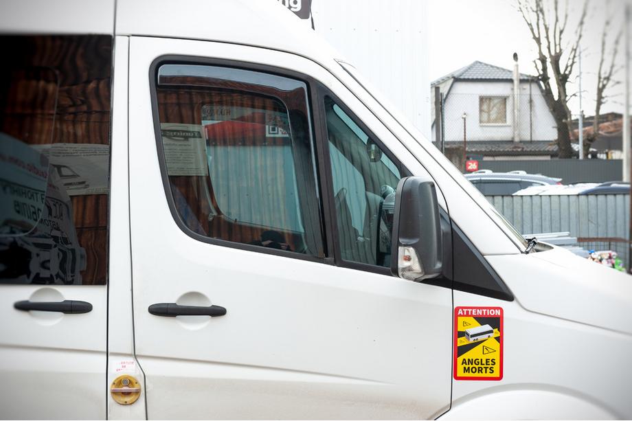 Volkswagen Crafter 2006-2016 гг. Вставные ветровики на окна (тонированные, 2 шт., Cagatay) Фото 10