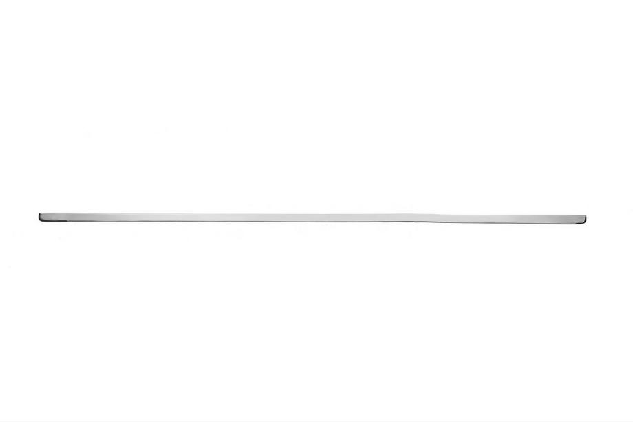 Audi A8 2002-2009 гг. Накладка на багажник Carmos нержавейка Image