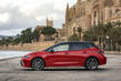 Обзор хэтчбека Toyota Corolla Hatchback Hybrid фото 3
