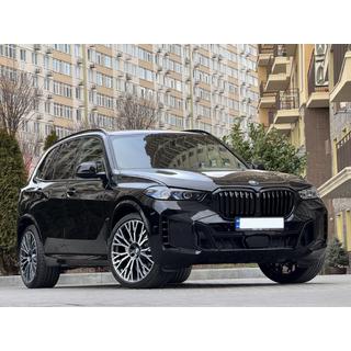 Комплект рестайлинга в X5 M60i фото 4