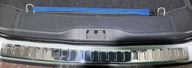 Opel Zafira B 2005–2011 гг. Накладка на задний бампер Carmos V2 Нержавейка фото 1