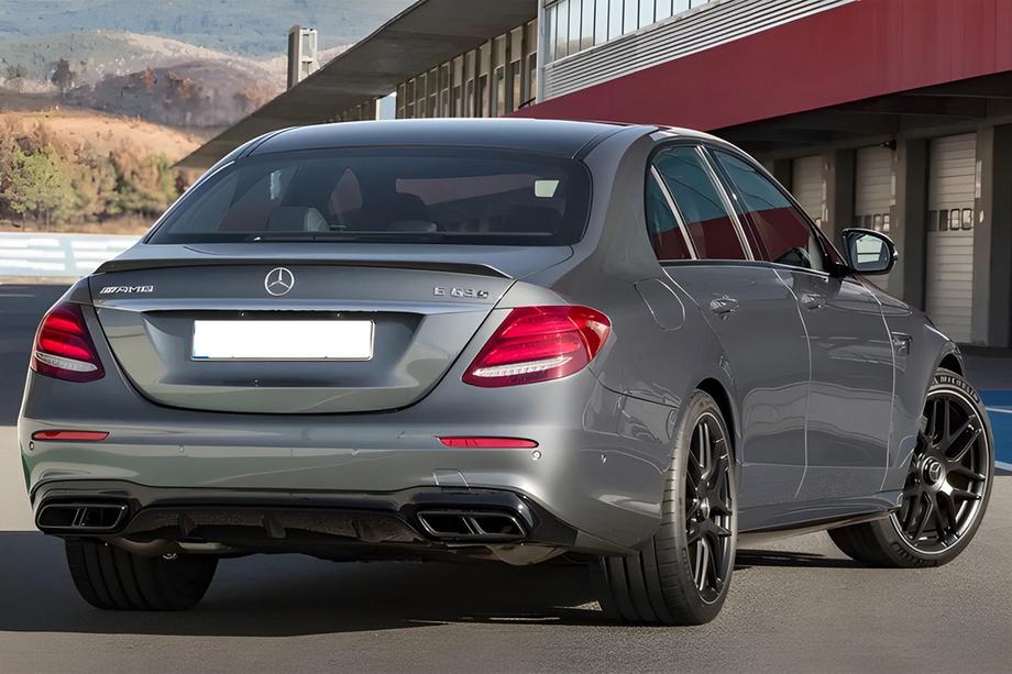 Mercedes E-class W213 2016-2023 гг. Задний диффузор с насадками E63-Design Black (для AMG/AMG-Line 2016-2020) Image