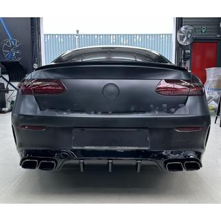 Задний диффузор Black с насадками Black (Дизайн AMG63)