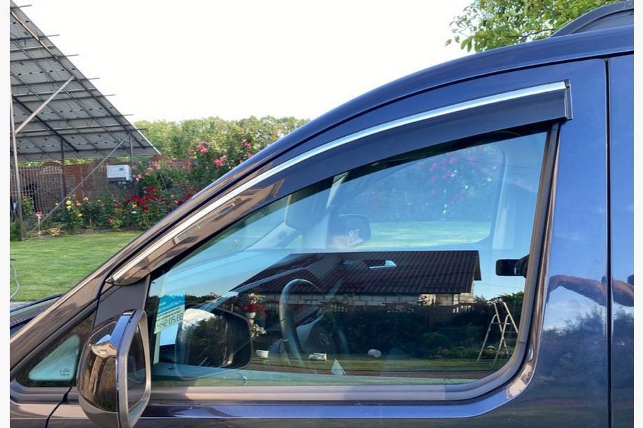 Ford Connect 2021- гг. Ветровики с хромированным молдингом (2 шт., Sunplex Chrome) Image