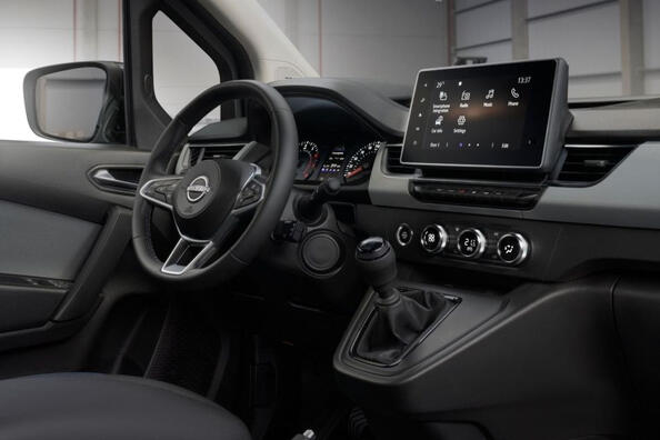 Обзор Nissan Townstar: сочетание комфорта и функциональности фото 5