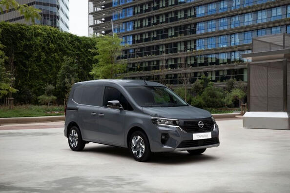 Обзор Nissan Townstar: сочетание комфорта и функциональности фото 1