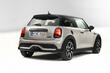 Обзор MINI Hatchback 3D: рестайлинг III поколения фото 4