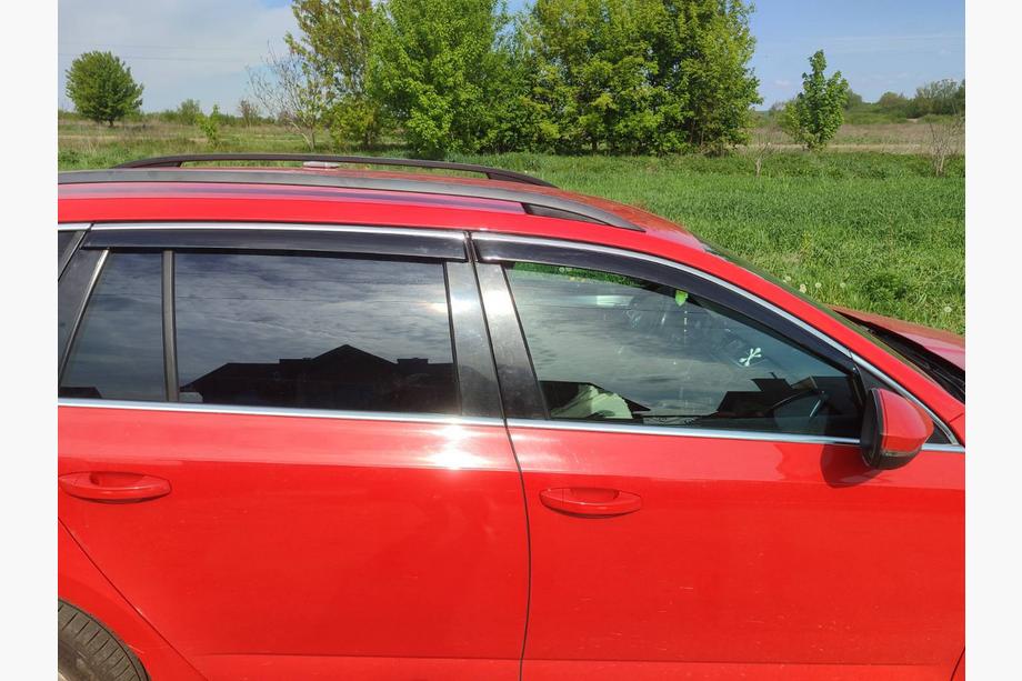 Skoda Octavia III A7 2013-2019 гг. Ветровики с хромированным молдингом Niken Luxury (SW, 4 шт) Image