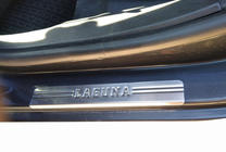 Renault Laguna 2001-2007 гг. Накладки на пороги OmsaLine (4 шт., нержавейка) фото 2
