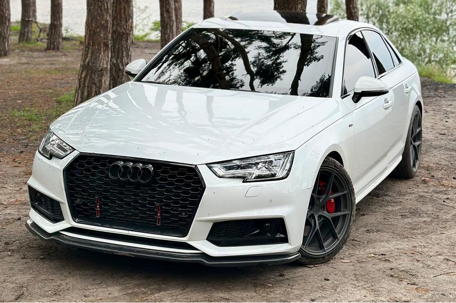 Audi A4 B9 2015-2024 гг. Передняя лип-накладка DPT V-1 (для S-Line, 2015-2019, черный глянец) Image