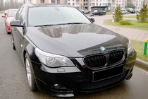 BMW 5 серия E60/E61 2003-2010 гг. Ноздри M-Look (Черный Глянец) фото 1