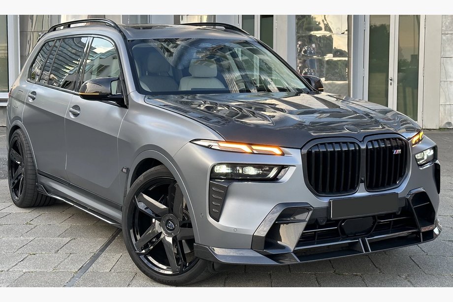 BMW X7 G07 2019- гг. Комплект обвесов LRT Carbon (для M-Sport 2023-) Image
