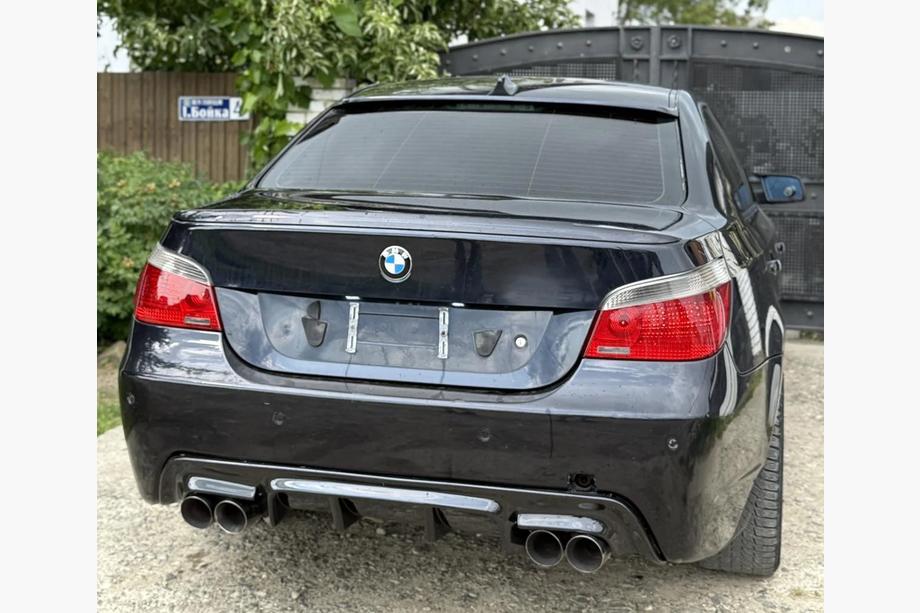BMW 5 серия E60/E61 2003-2010 гг. Задний диффузор DPT V-2 (для M-Sport, Черный Глянец) Image