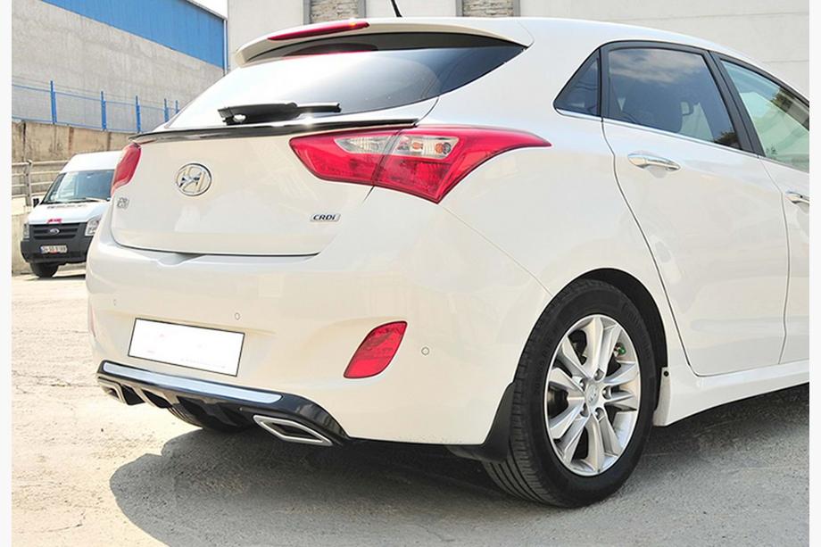 Hyundai I-30 2012-2017 гг. Задний диффузор DPT V-2 (Черный Глянец) Фото 2