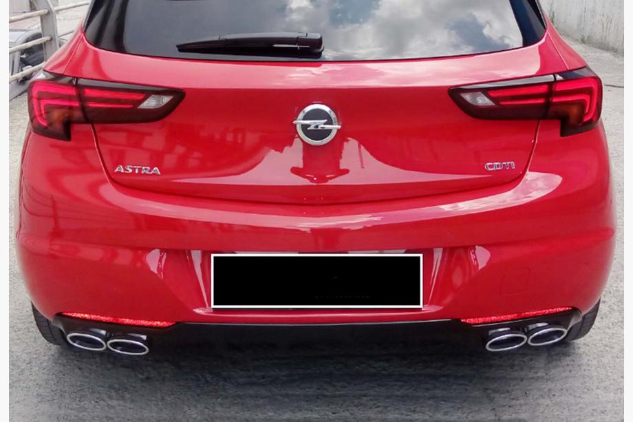 Opel Astra K 2016-2021 гг. Задний диффузор DPT V-1 (HB, Черный Глянец) Image