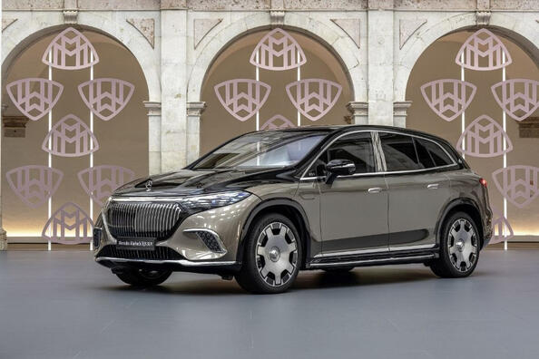 Обзор Mercedes-Benz Maybach EQS SUV