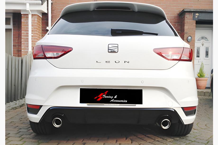Seat Leon 2013-2020 гг. Задний Диффузор DPT V-1 (Черный Глянец) Image