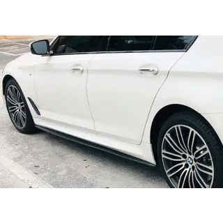 Накладки на пороги DPT V-1 (для порогов M-Sport/M5, черный глянец)