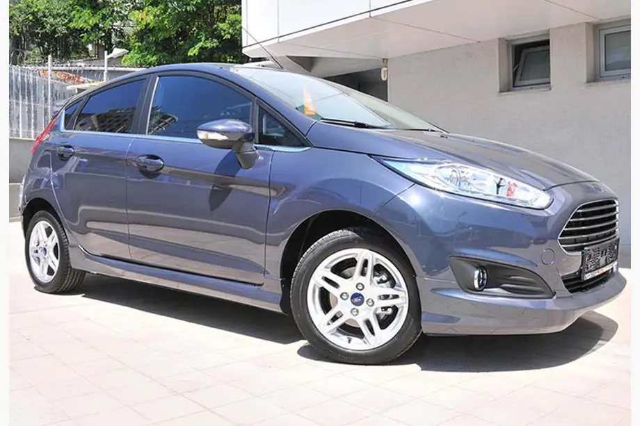 Ford Fiesta 2008-2017 гг. Боковые пороги DPT V-3 (HB, под покраску) Image