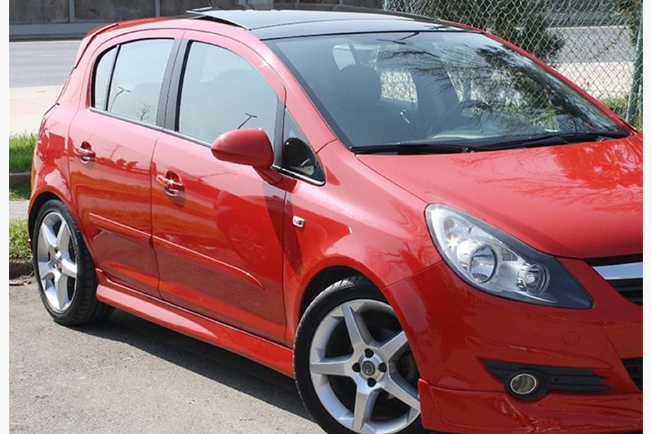 Opel Corsa D 2007-2014 гг. Боковые Пороги DPT V-1 (Черный Глянец) Image
