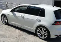 Volkswagen Golf 7/E-Golf 2012-2020 гг. Боковые Пороги DPT V-2 (Черный Глянец) фото 4