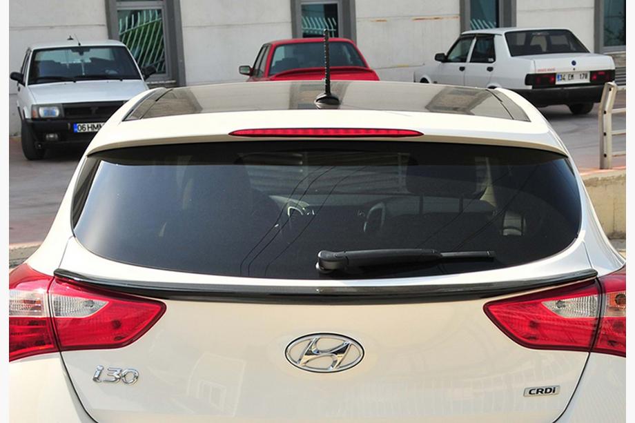 Hyundai I-30 2012-2017 гг. Спойлер DPT (Черный Глянец) Image