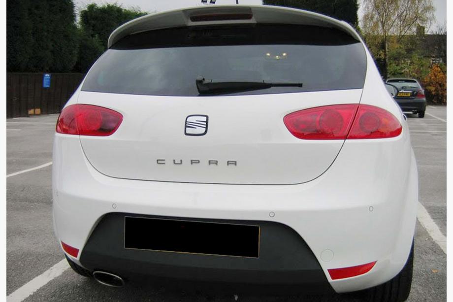 Seat Leon 2005-2012 гг. Спойлер DPT V-4 (2009-2012, Черный Глянец) Image
