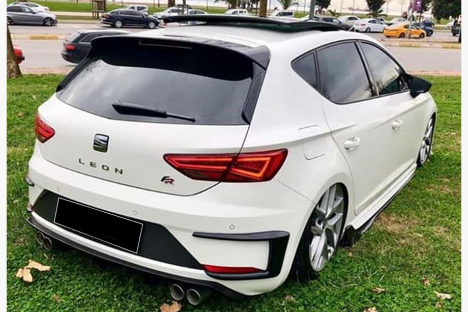 Seat Leon 2013-2020 гг. Накладки на задний бампер DPT (2017-2020, 2 шт, черный глянец) Фото 3