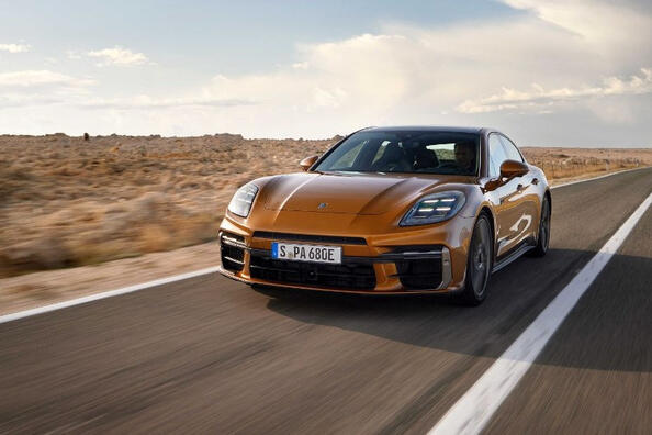 Обзор Porsche Panamera 2024: третье поколение