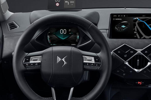 DS 3 e-Tense: обзор электромобиля фото 5