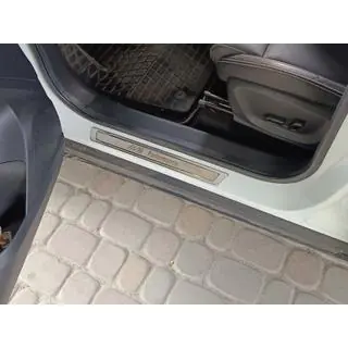 Универсальные накладки на пороги BMW M Performance V-1 (4 шт., нержавейка) фото 4