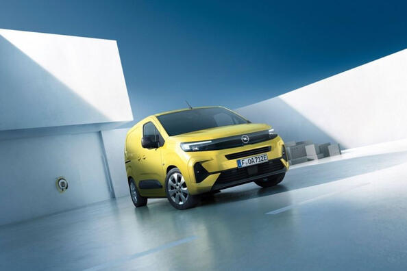 Обзор автомобиля Opel Combo Cargo 2024 года