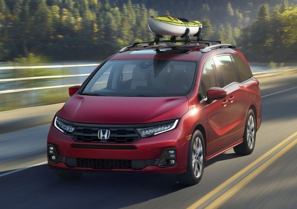 Обзор минивэна Honda Odyssey пятого поколения 2024 года