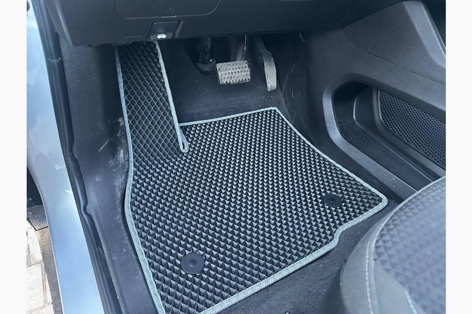 Chevrolet Bolt 2016-2023 гг. Коврики EVA (EUV, черные) Image
