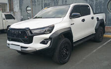 Toyota Hilux 2015- гг. Комплект рестайлинга в GR 2024 (для 2020+) фото 1