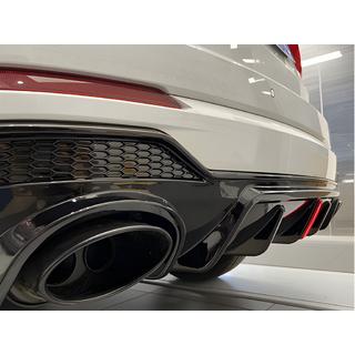 Задний диффузор с насадками на выхлоп QRS-Style Audi Q3 2019–2025 гг. фото 1