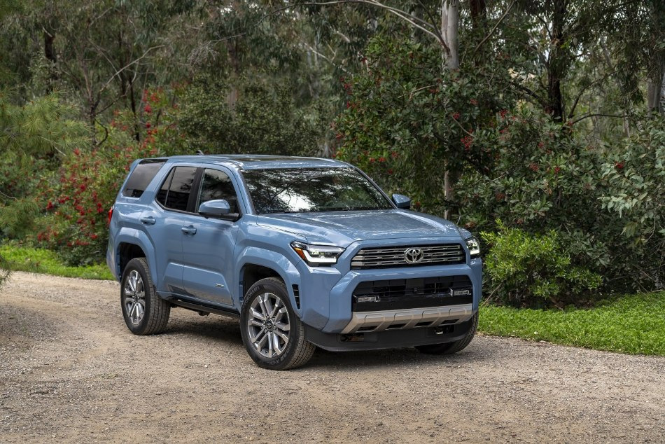 Toyota 4Runner шестого поколения 2024 года: обзор внедорожника