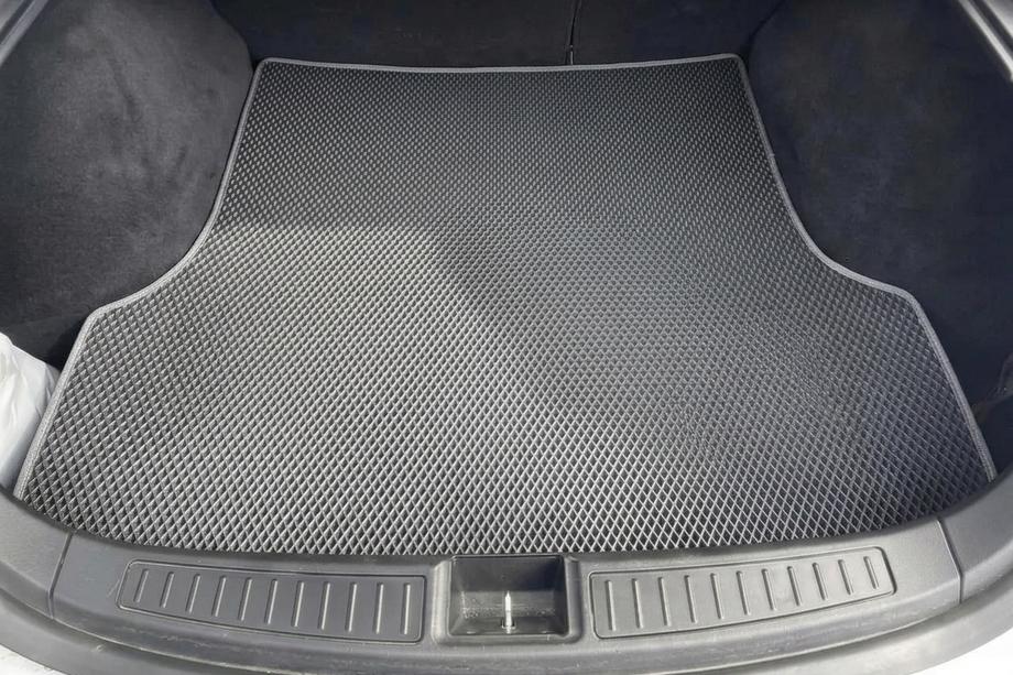 Tesla Model S 2012– гг. Задний коврик багажника EVA (2012-2021, Серый) Image