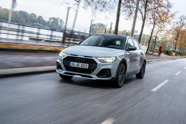 Audi A1 Allstreet GB: обзор компактного кроссовера
