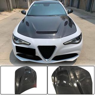 Капот V1 (Карбон) Alfa Romeo Giulia 2016-2022 гг. фото 1