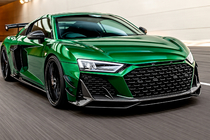 Audi R8 2015- гг. Накладка на передний бампер Lip V1 (Карбон) фото 1