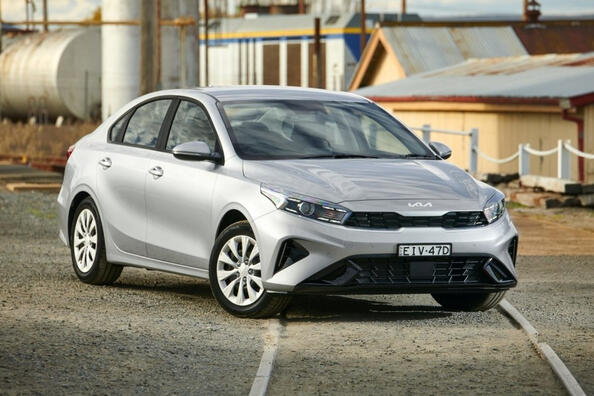 Обновленный седан KIA Cerato IV генерации