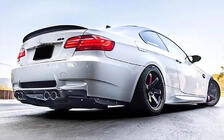 BMW 3 серия E90/E91 2005-2011 гг. Задний спойлер багажника FRP V7 (Coupe) фото 4