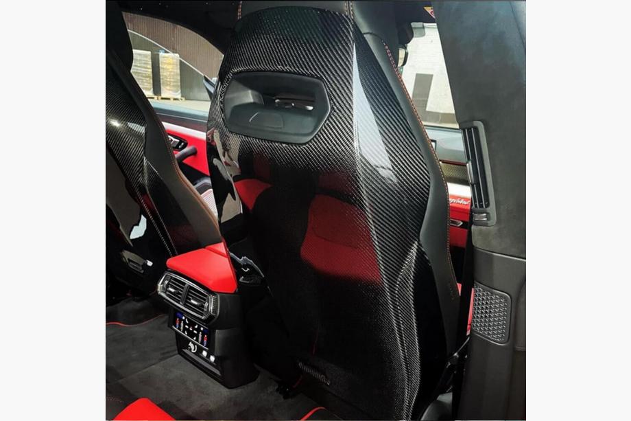 Lamborghini Urus 2018- гг. Чехлы на сиденья (Карбон) Фото 3
